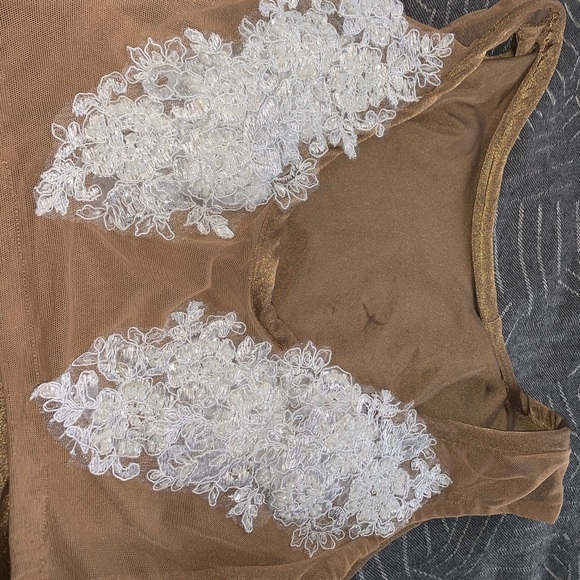 Custom 2 piece embellished set - Picture 8 of 8